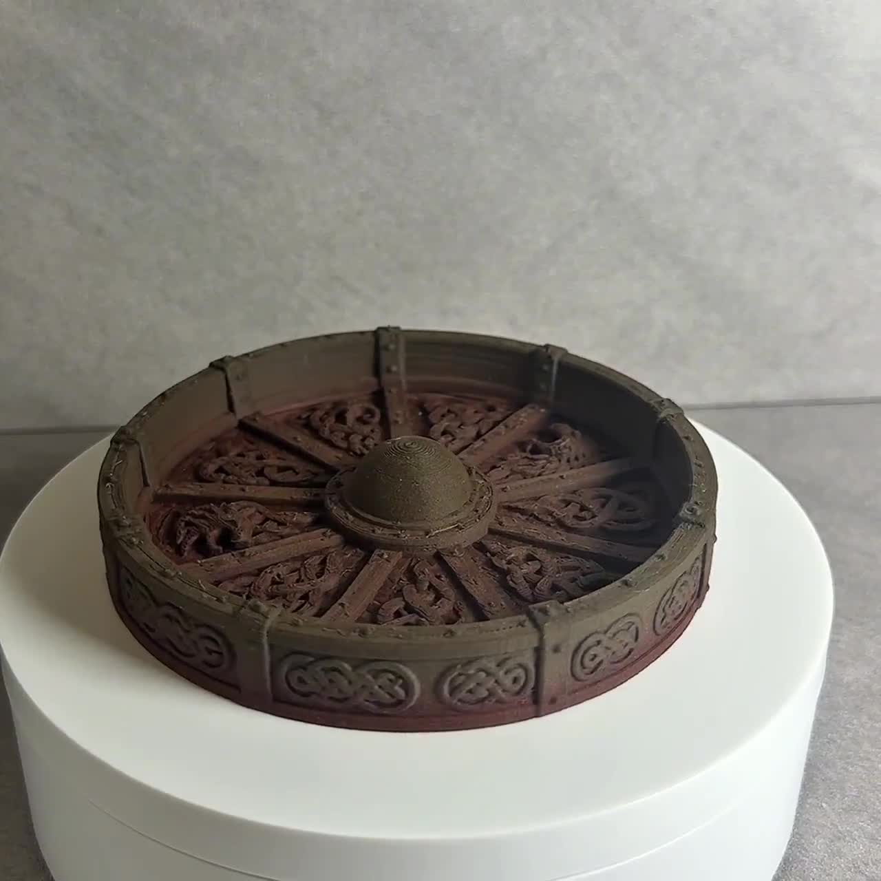 Viking Shield Valet Tray – 3D Printed Medieval Coin Bowl, Key Holder & Fantasy Desk Organizer video cover