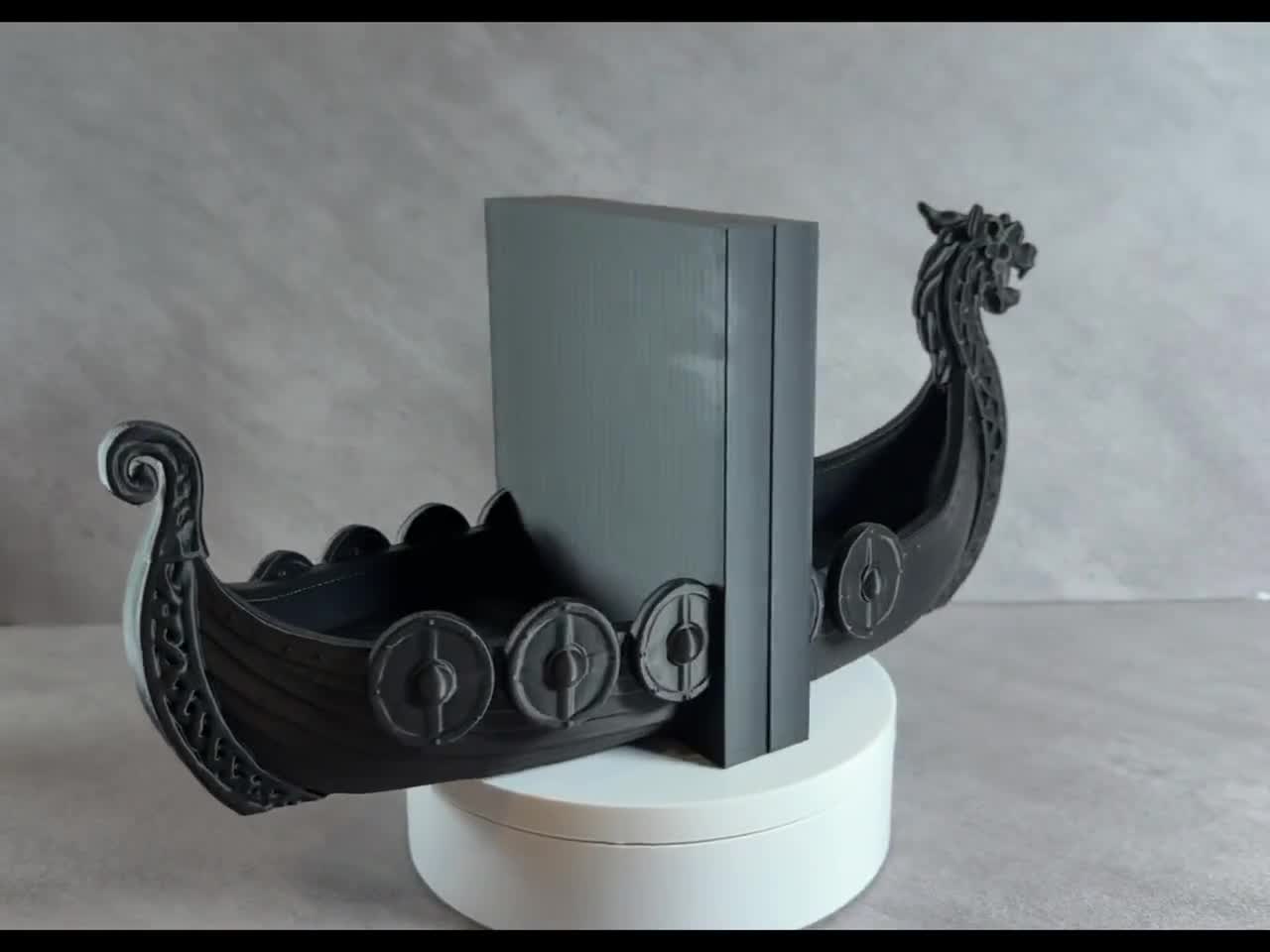 Viking Ship Bookends Set of 2, Norse Dragon Book Ends, Viking Longship Book Holder, Nordic Bookshelf Decor, Gift for Book Lovers video cover