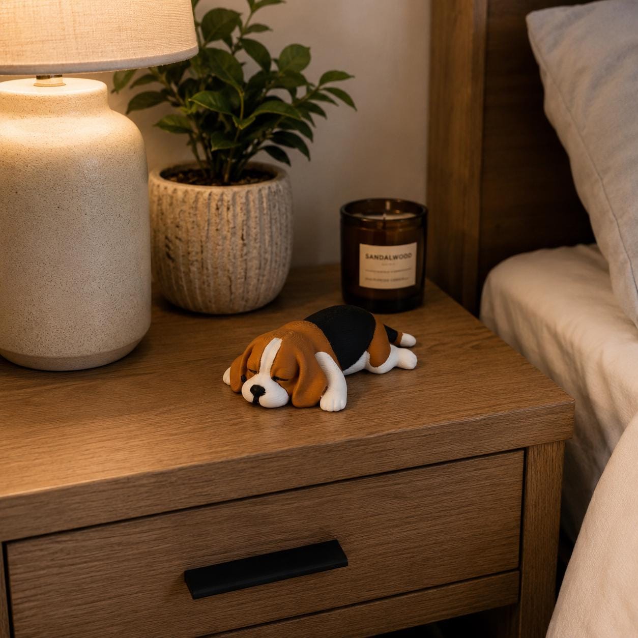 Sleeping Beagle Desk Buddy, Beagle Dog Statue, Cute Puppy Decor, Gift for Beagle Owners, 3D Printed Figurine