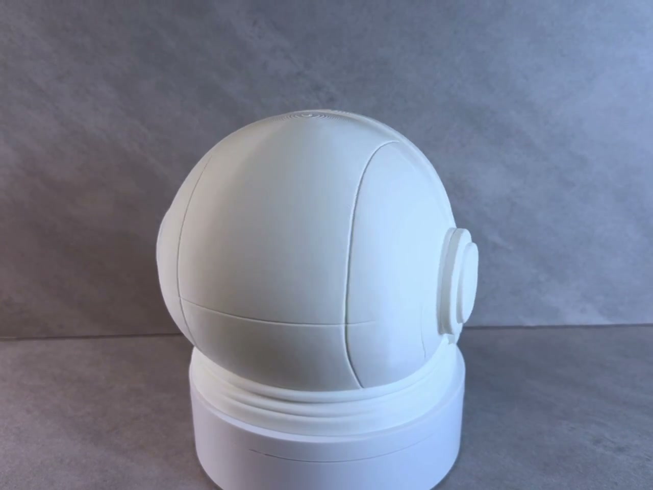 Astronaut Helmet Catchall Tray, 3d Printed Space Desk Organizer, Key and Wallet Holder, Gift for Space Lovers video cover