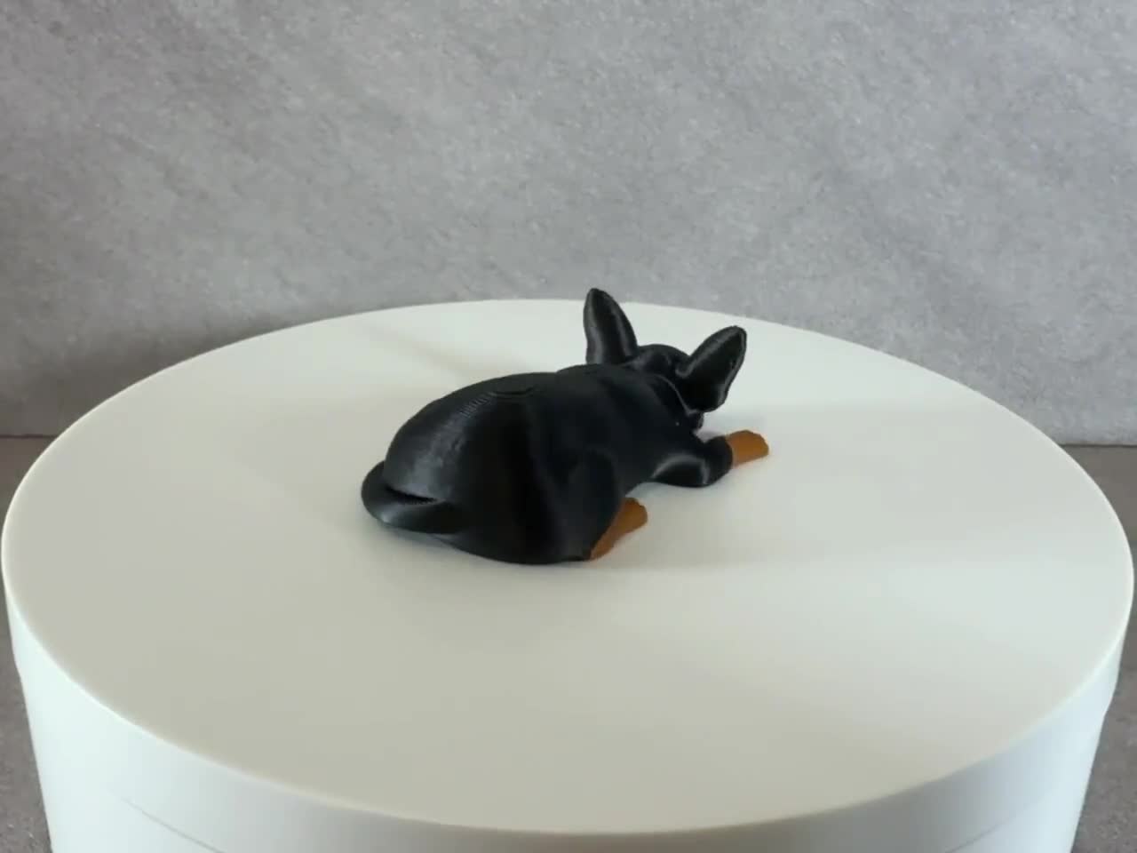 Sleeping Chihuahua Figurine, Minimalist Dog Decor, 3D Printed Chihuahua Statue, Cute Desk Shelf Decoration, Chihuahua Lover Gift video cover