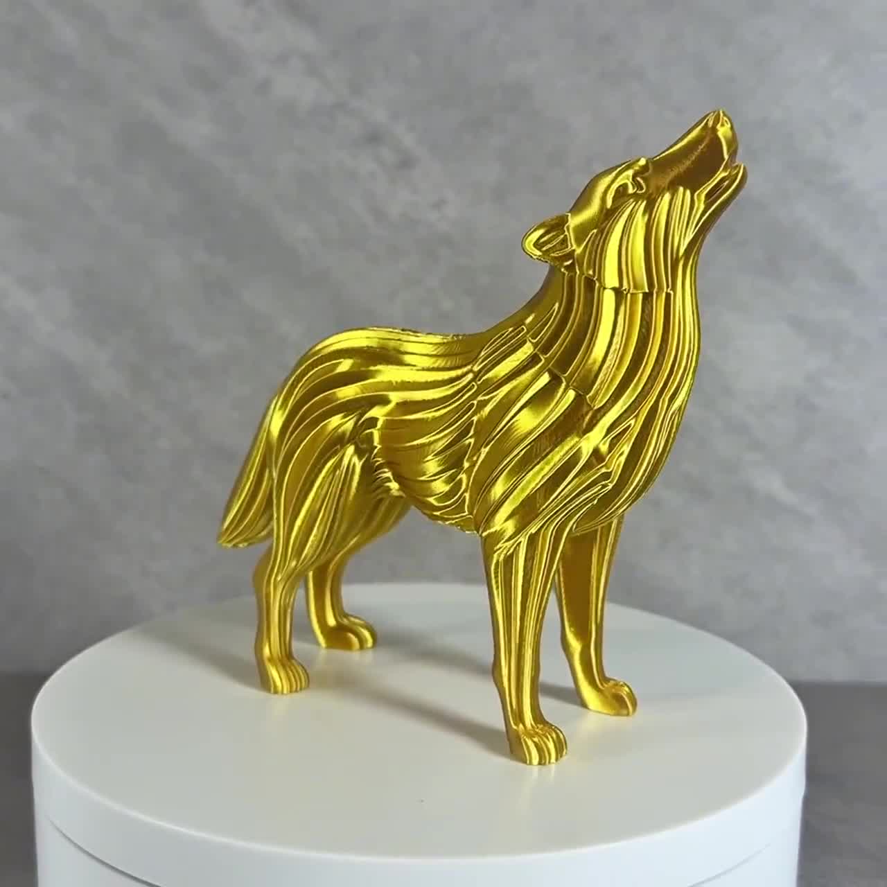 Howling Wolf Figurine, Metallic Gold 3D Printed Sculpture, Modern Wildlife Decor video cover