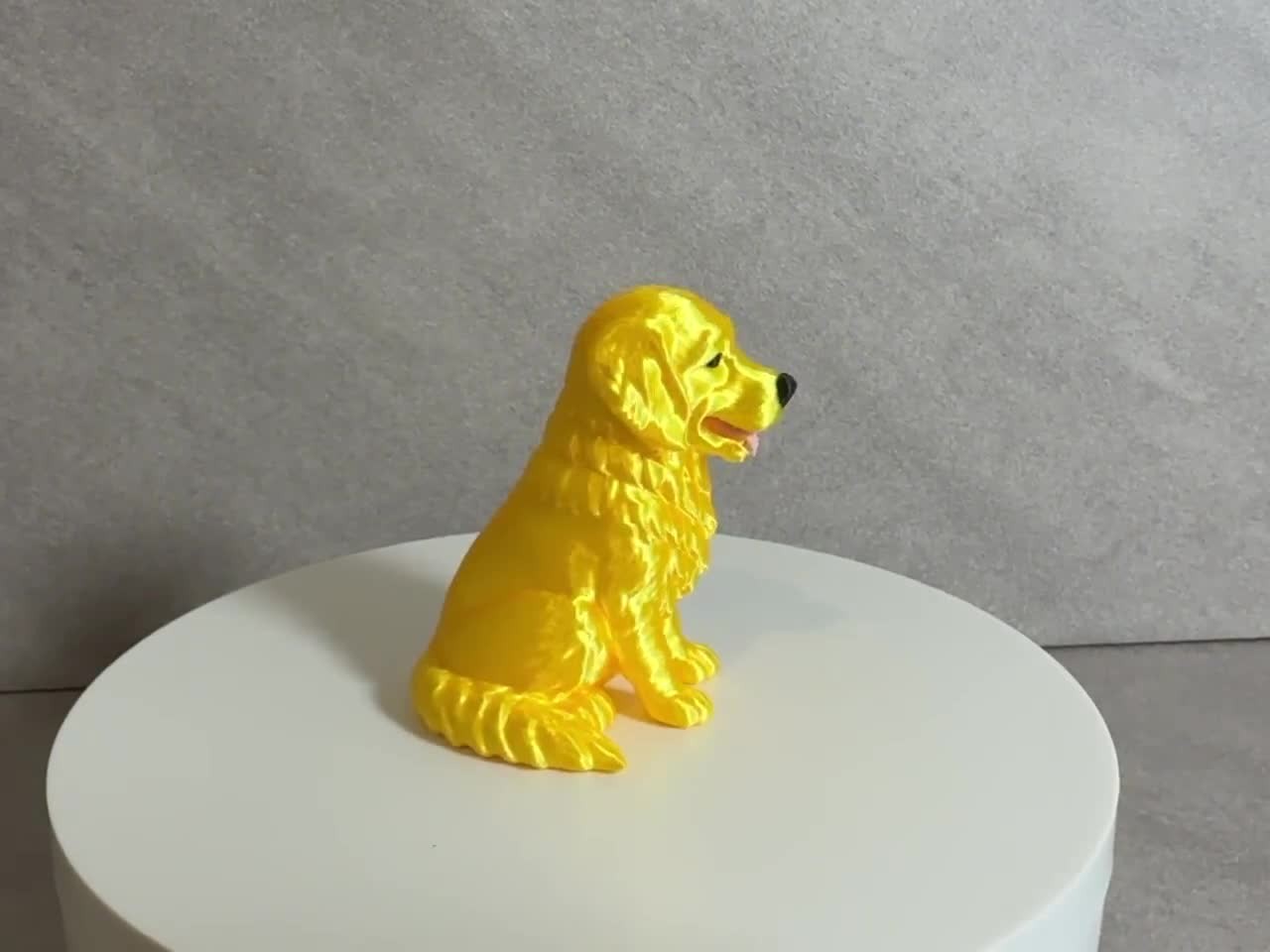 Golden Retriever Figurine, Dog Desk Buddy, 3d Printed Golden Retriever Decor, Cute Dog Statue, Office Desk Decor, Shelf Decor video cover