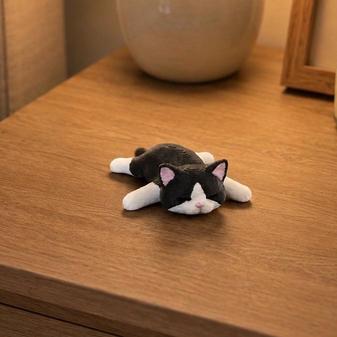 Sleeping Tuxedo Cat Figurine – Cozy 3D Printed Desk Pet, Shelf Decor